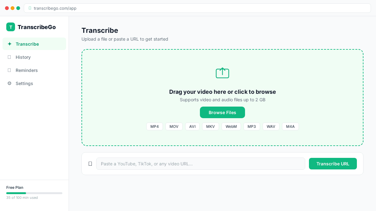 Màn hình chính của TranscribeGo với khu vực tải lên kéo và thả