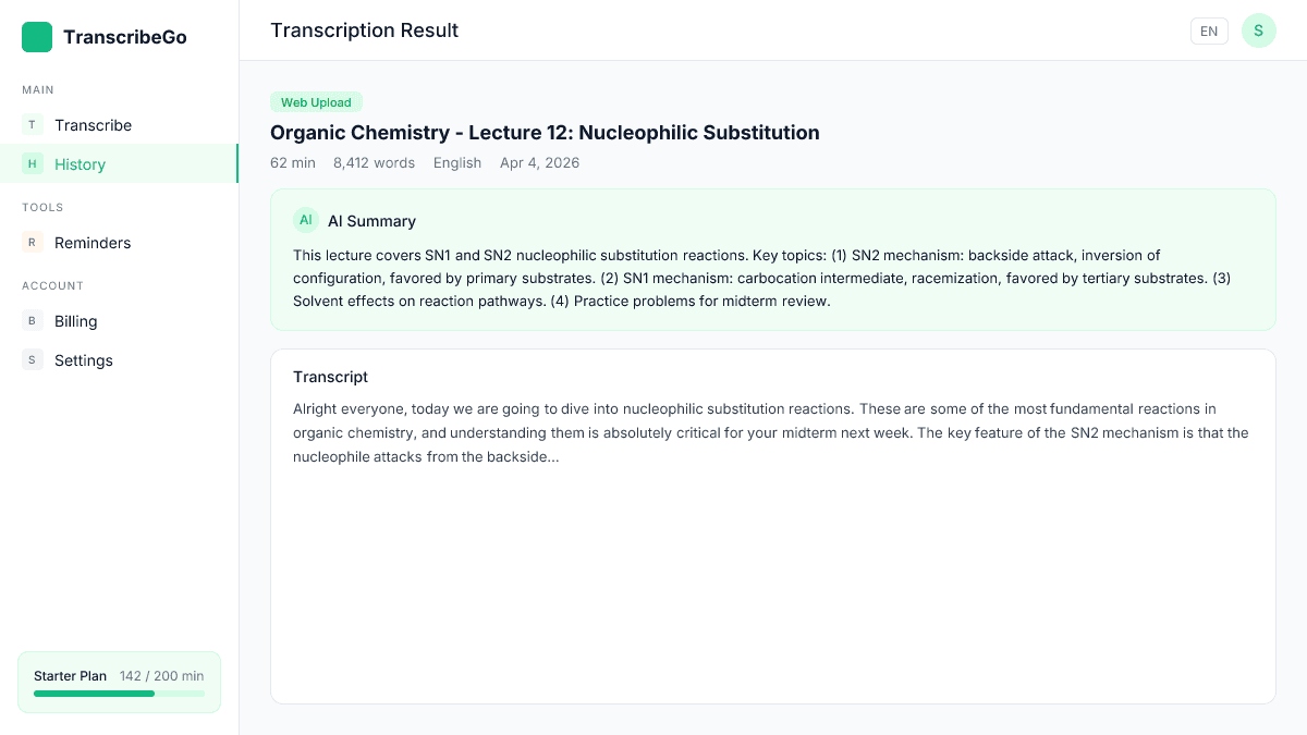 Résultat de transcription de TranscribeGo montrant le résumé IA et le texte complet pour un cours